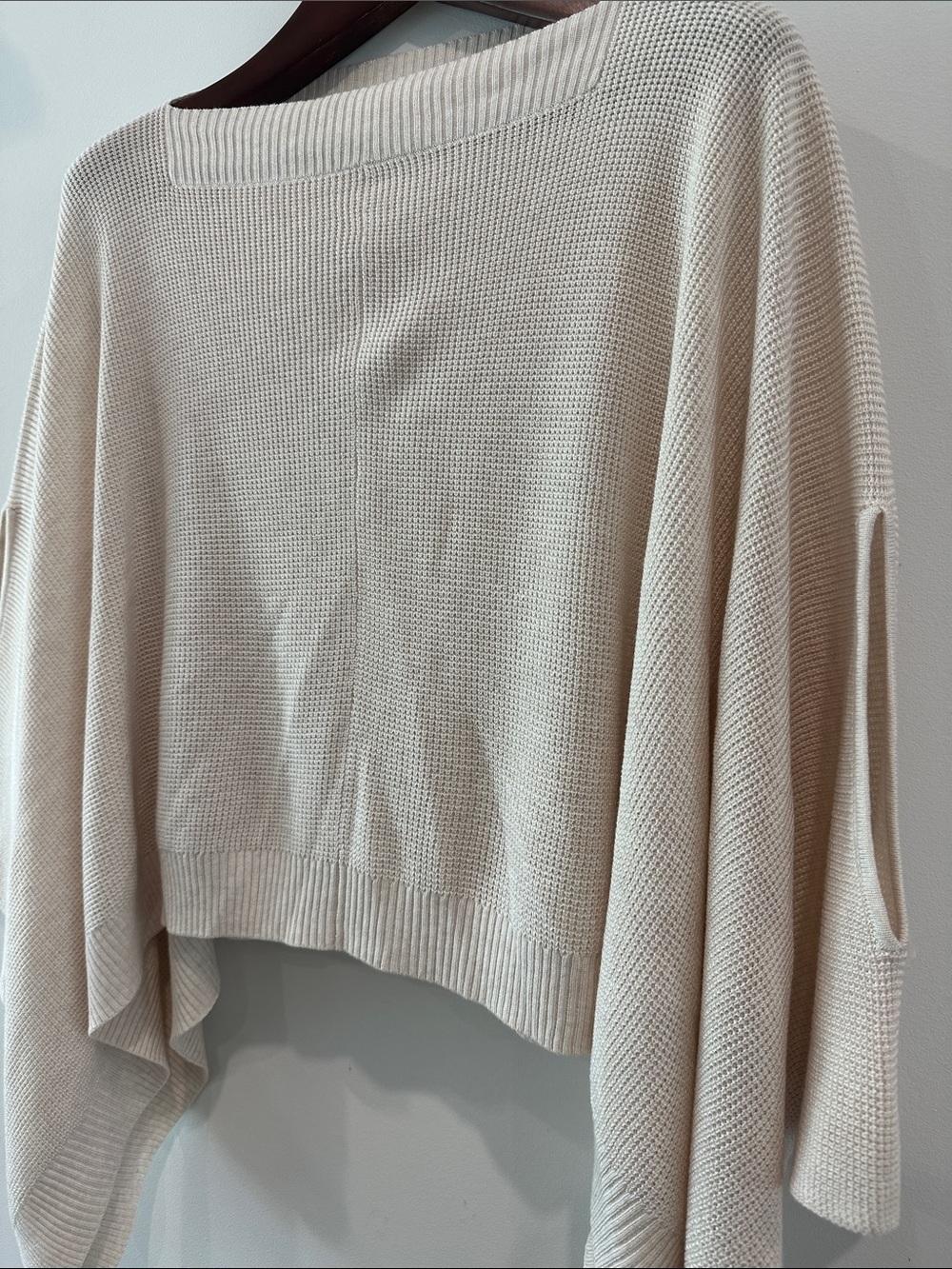 Lululemon Forward Flow Poncho - Picture 3 of 7